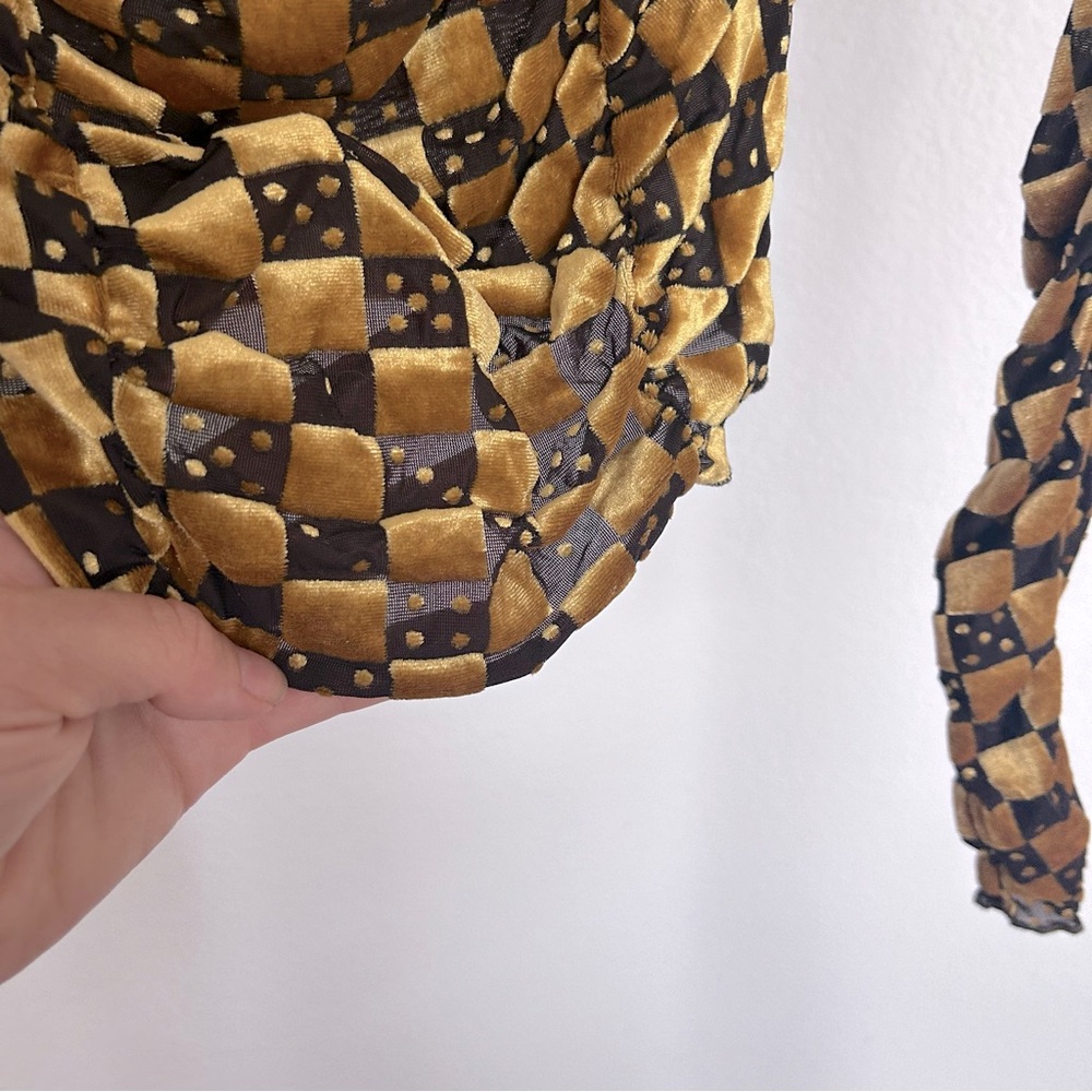 Checkered Top - Picture 5 of 8